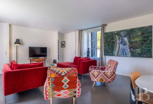 A country house rental for a year with access to the services and facilities of a large estate, an hour’s train ride from Paris in Touraine  - photo  n°6