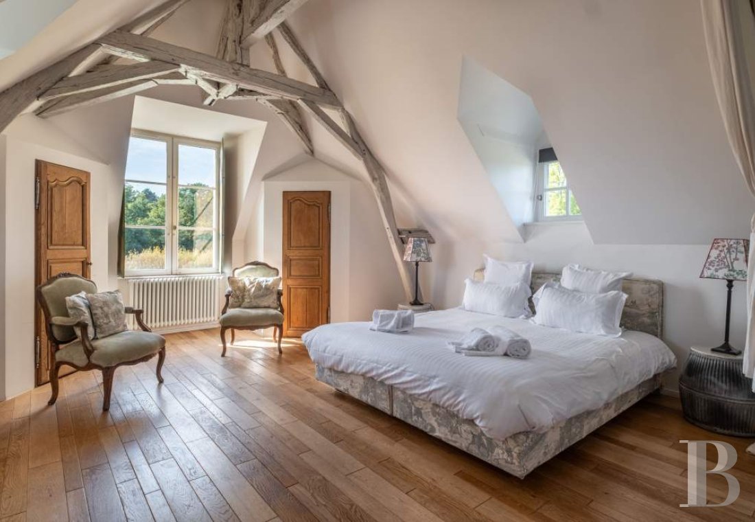 A country house rental for a year with access to the services and facilities of a large estate, an hour’s train ride from Paris in Touraine  - photo  n°13