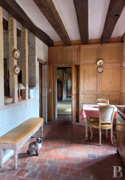 character properties France center val de loire   - 9