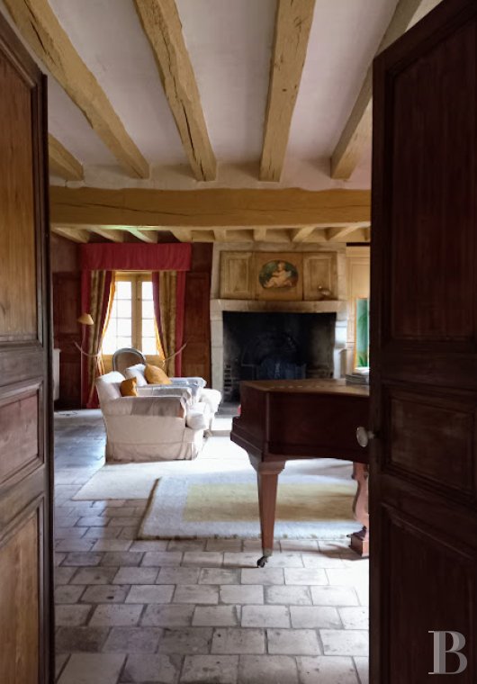 character properties France center val de loire   - 5