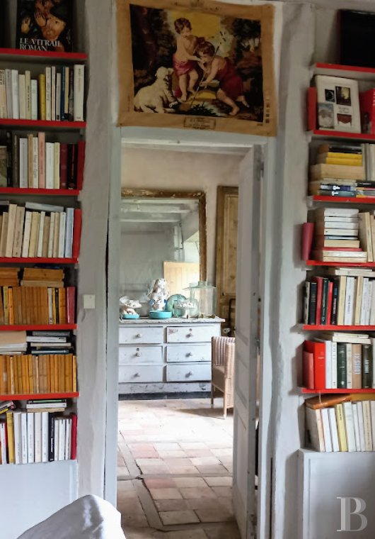 character properties France center val de loire   - 11