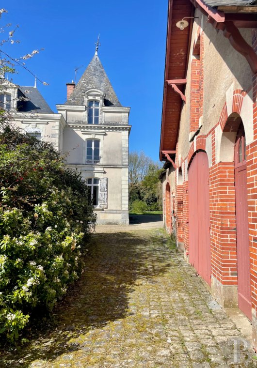 chateaux a vendre pays de loire   - 11