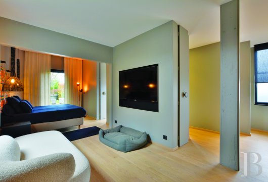 character properties France picardy   - 8