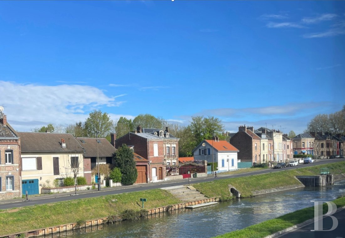 character properties France picardy   - 14