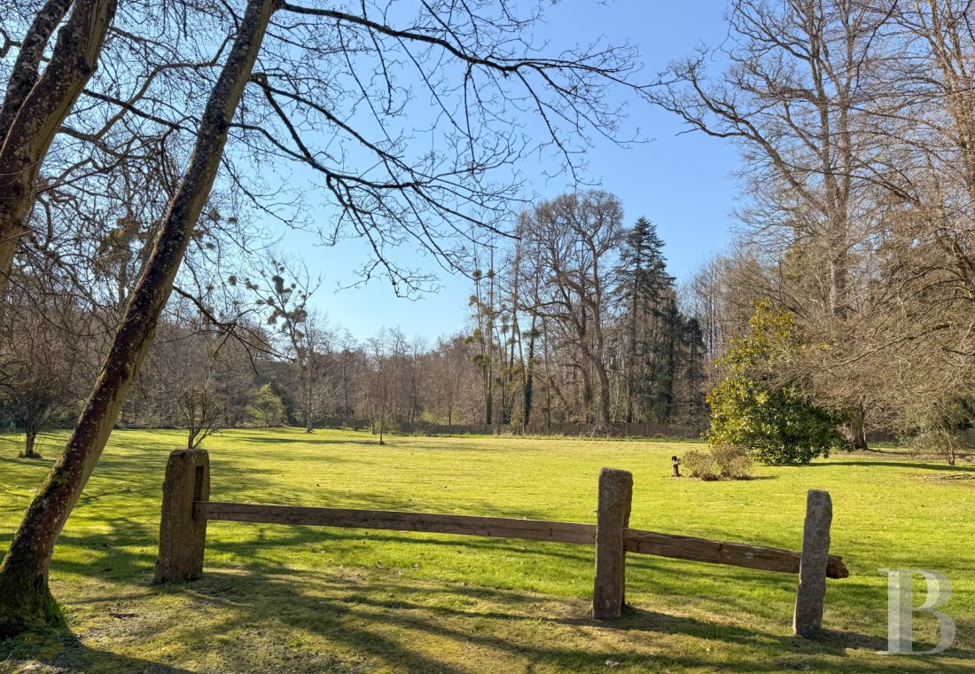 mills for sale France brittany   - 19
