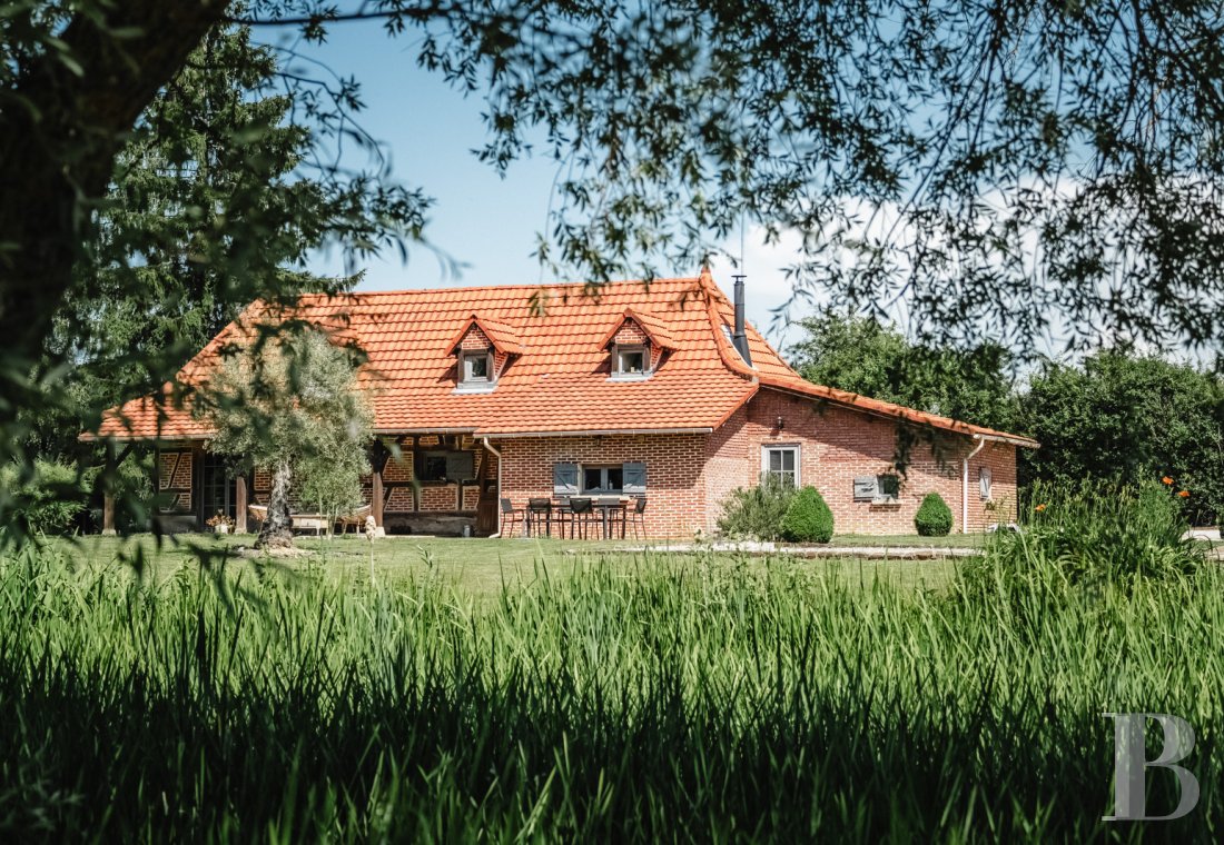 demeures et chateaux bourgogne   - 1