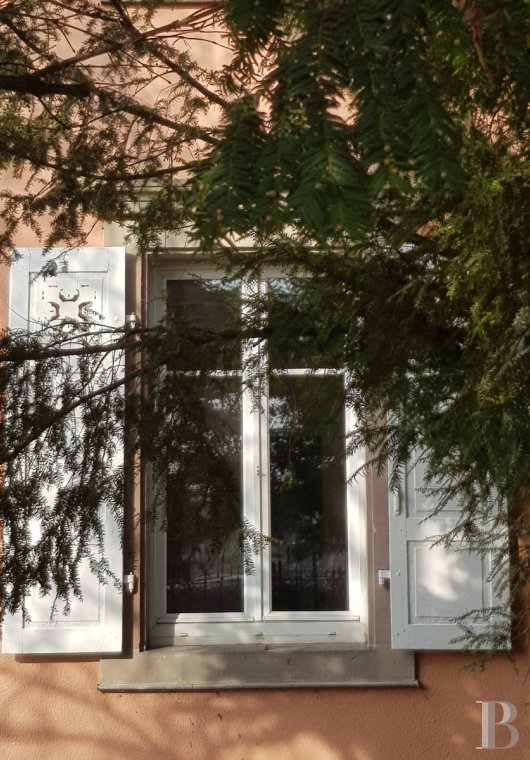 character properties France alsace   - 4