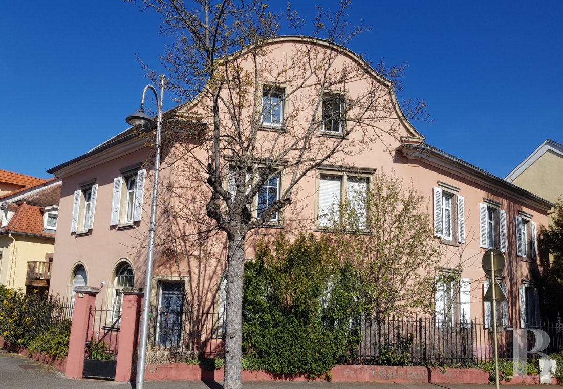 character properties France alsace   - 1