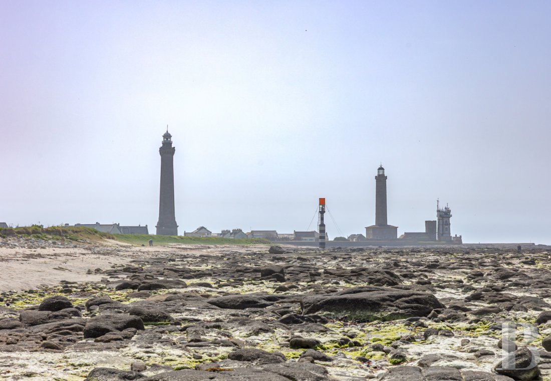 properties with sea view brittany   - 11