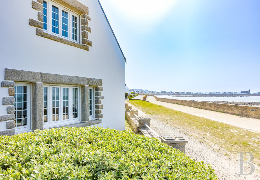 properties with sea view brittany   - 1