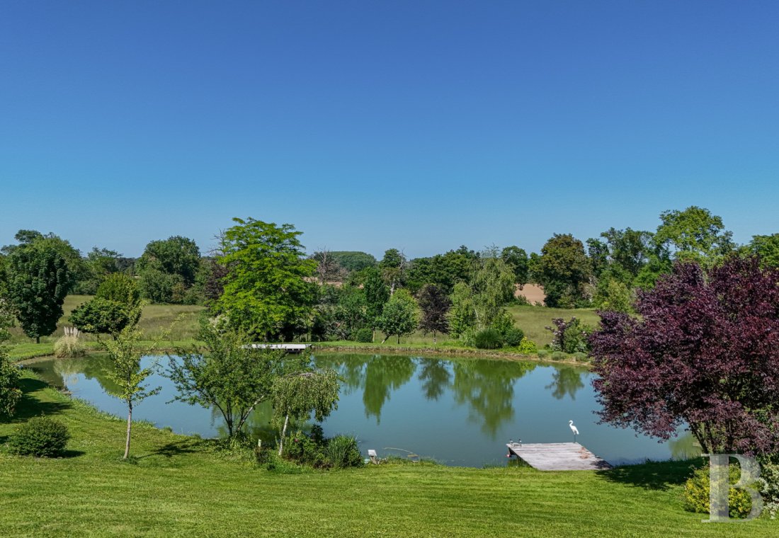 chateaux for sale France center val de loire   - 18
