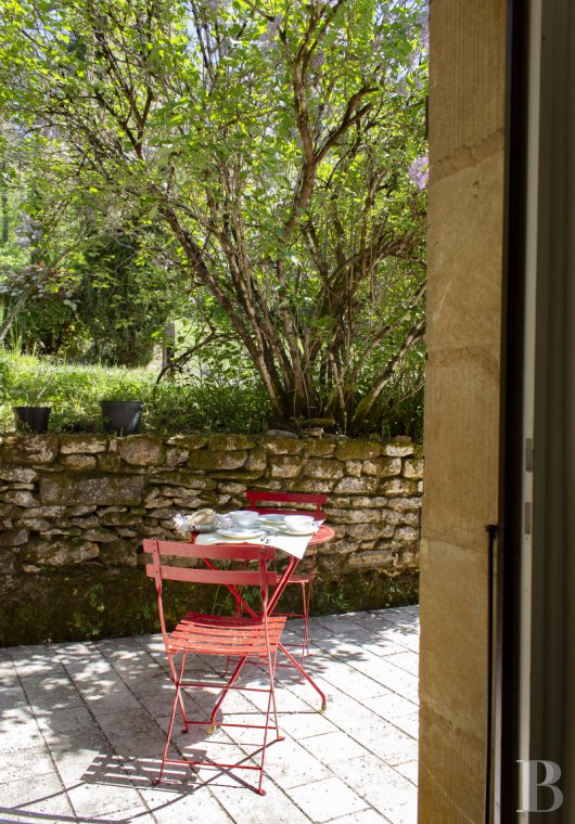 An old fortified house and its extensive grounds in the Périgord Noir, in the Dordogne - photo  n°6