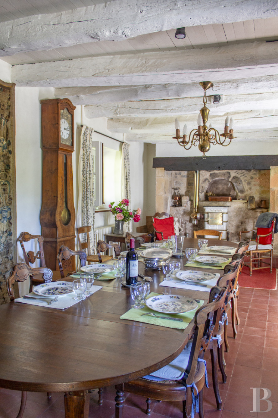 An old fortified house and its extensive grounds in the Périgord Noir, in the Dordogne - photo  n°7
