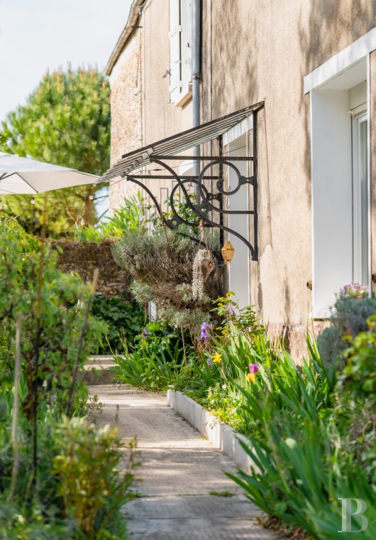 character properties France ile de france   - 4