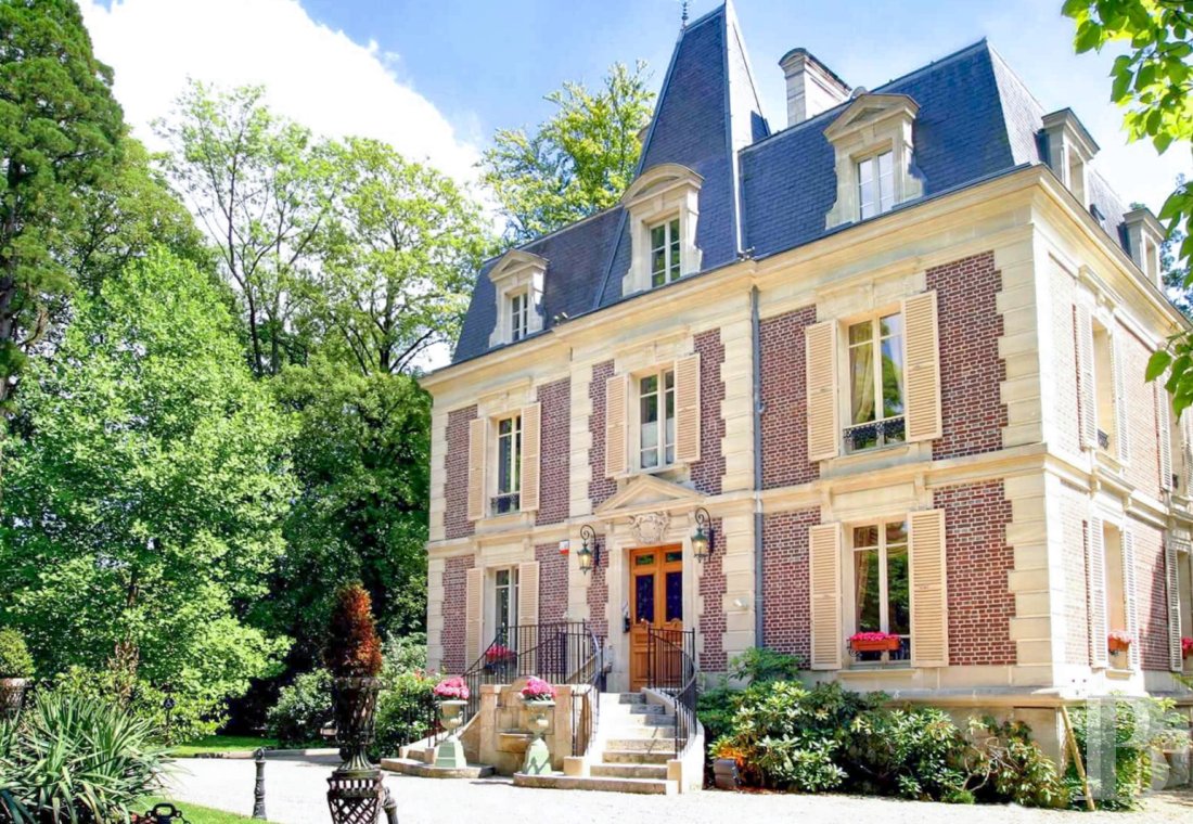chateaux a vendre ile de france   - 2