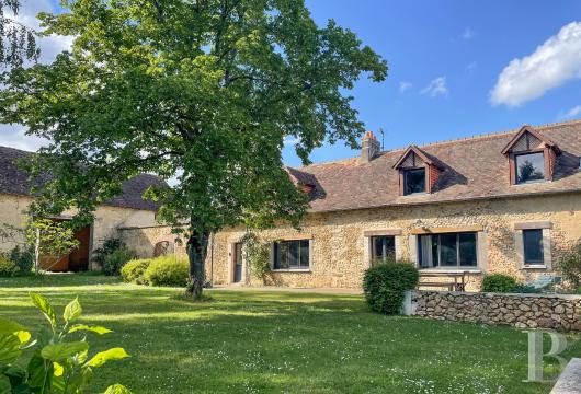 residences and character houses france pays de loire   - 2