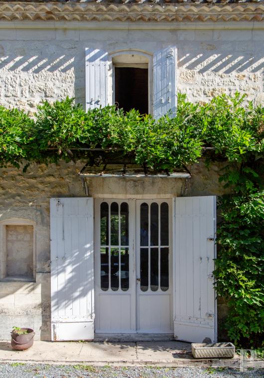 residences and character houses france aquitaine   - 3