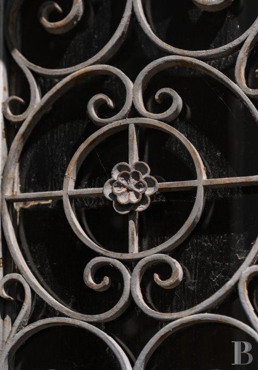 character properties France ile de france   - 4