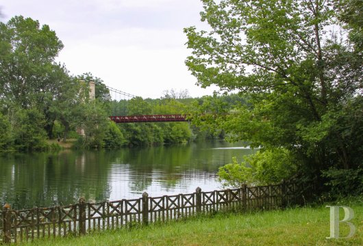 chateaux for sale France burgundy   - 21
