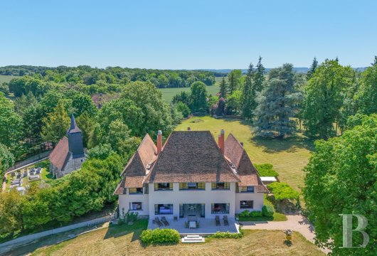 upper-normandy - À 1 h de Paris, dans le nord-est de l'Eure, une villa Art déco de 1935 et son parc de 3 ha