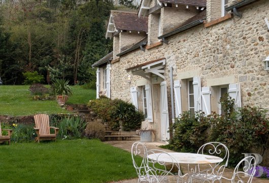 character properties France champagne ardennes   - 4