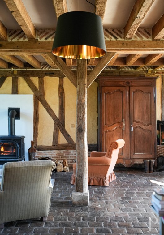 character properties France center val de loire   - 7