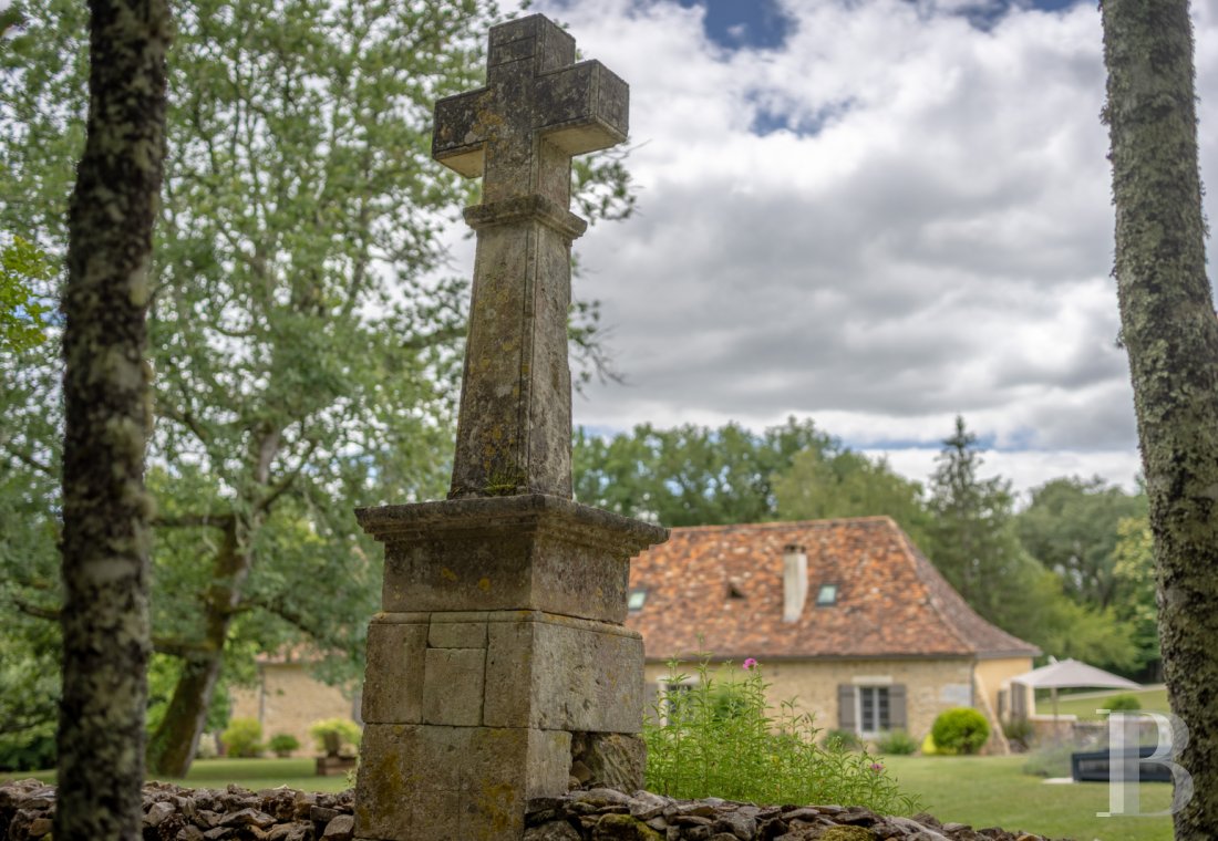 demeures et maisons a vendre france aquitaine   - 17