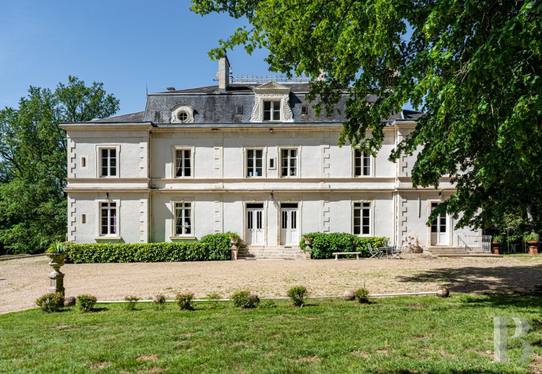 chateaux for sale France center val de loire   - 4