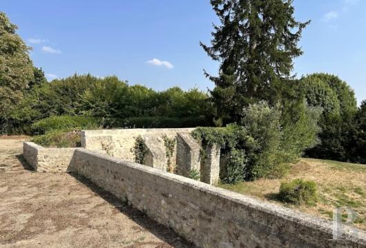 residences and character houses france center val de loire   - 23
