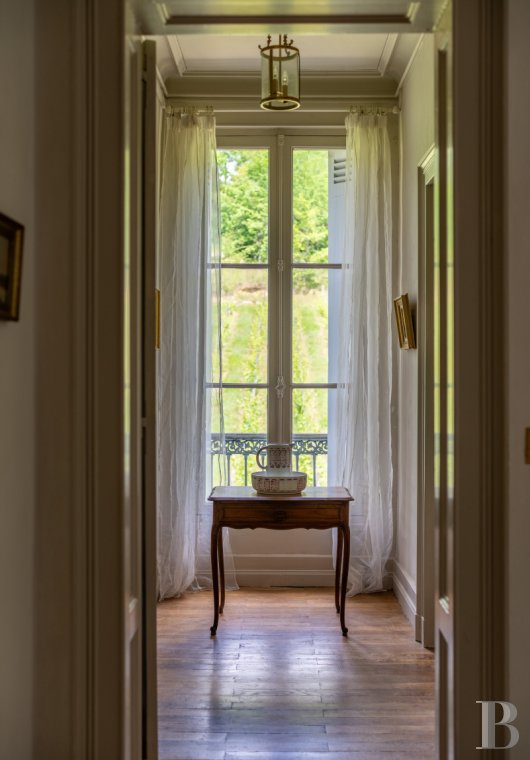 character properties France aquitaine   - 8