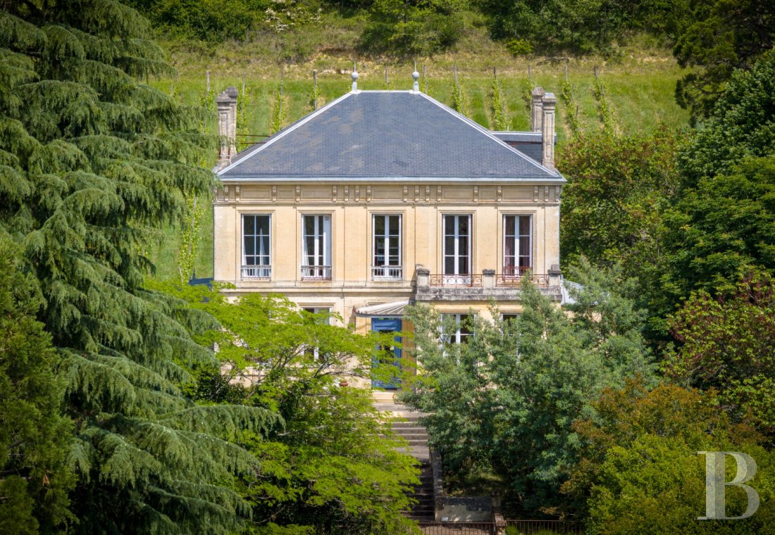 character properties France aquitaine   - 3