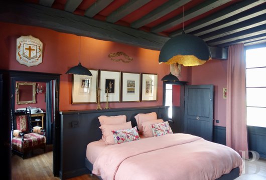 character properties France champagne ardennes   - 14