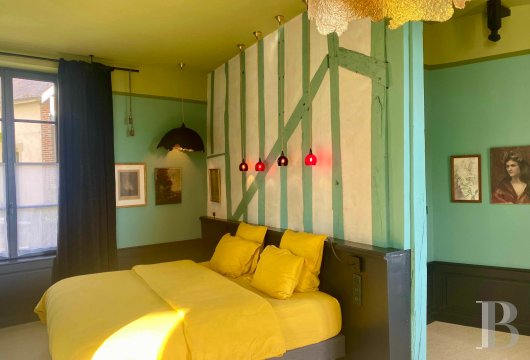 character properties France champagne ardennes   - 16