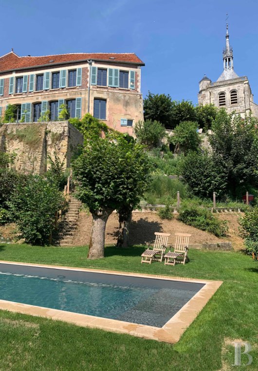 character properties France champagne ardennes   - 19