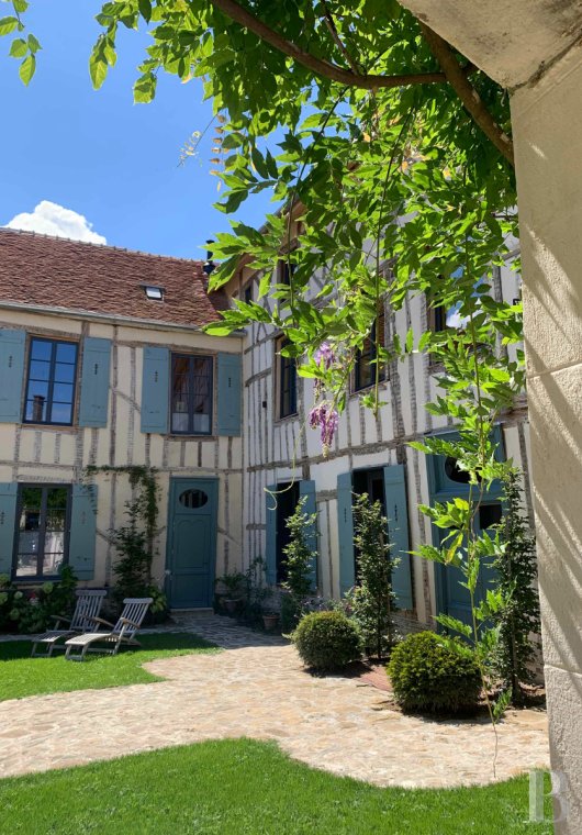 character properties France champagne ardennes   - 3