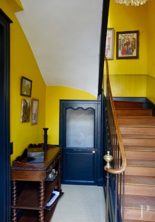 character properties France champagne ardennes   - 9