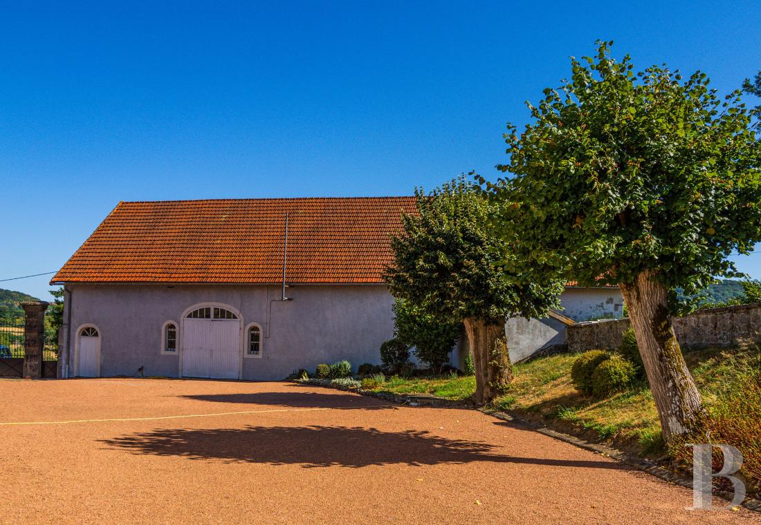 demeures et maisons a vendre france bourgogne   - 11