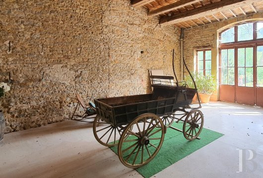 chateaux a vendre bourgogne   - 17