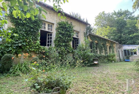 residences and character houses france pays de loire   - 12