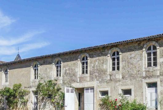 manoirs a vendre poitou charentes   - 12