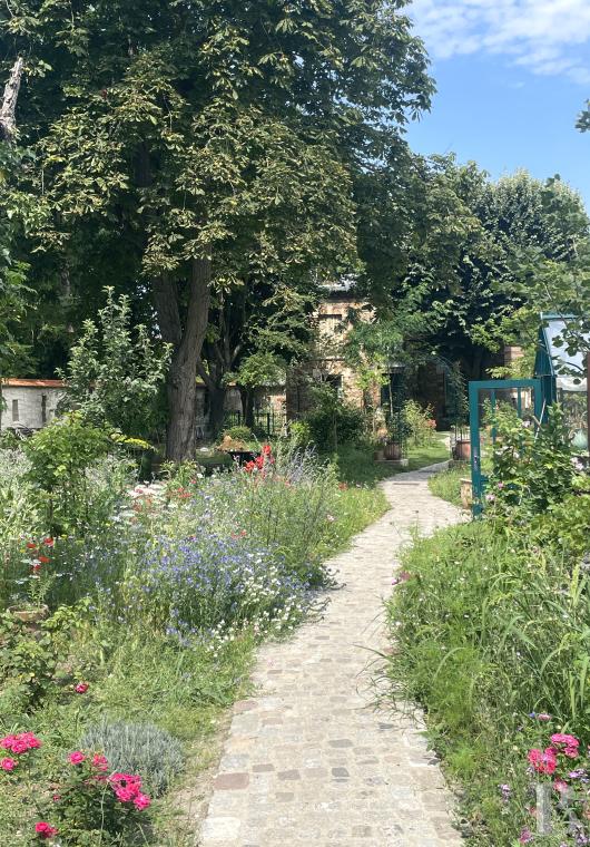 property for sale France paris   - 16