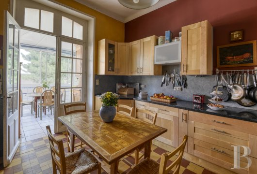 character properties France pays de loire   - 11