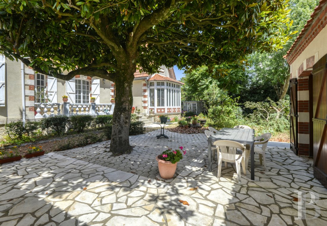 character properties France pays de loire   - 22
