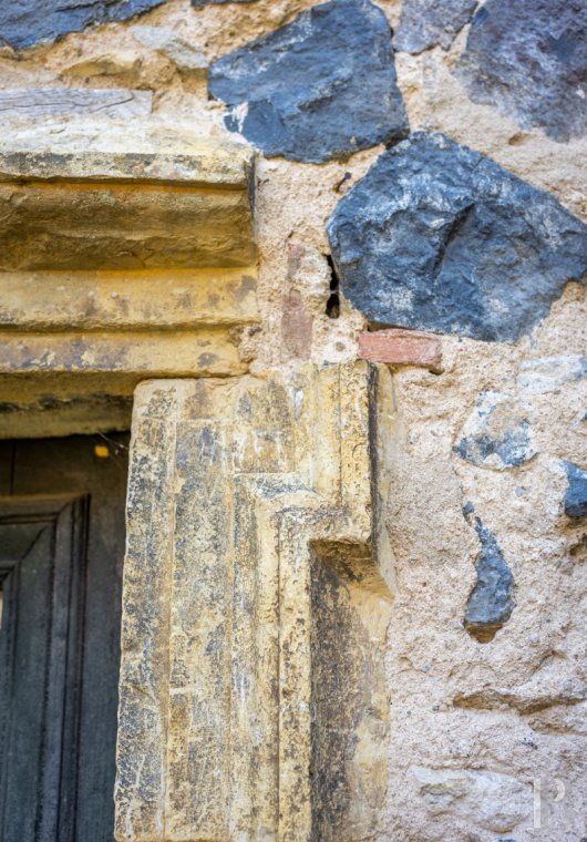 character properties France auvergne   - 3