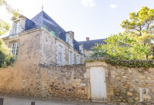 demeures et maisons a vendre france pays de loire   - 5