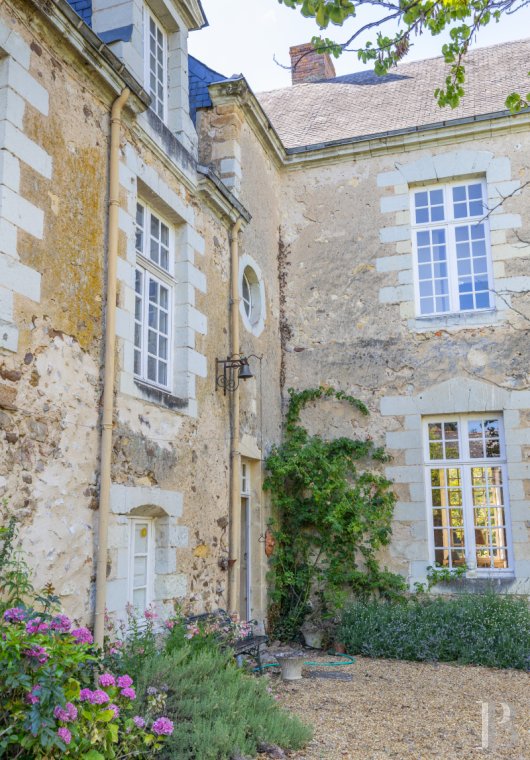 demeures et maisons a vendre france pays de loire   - 3