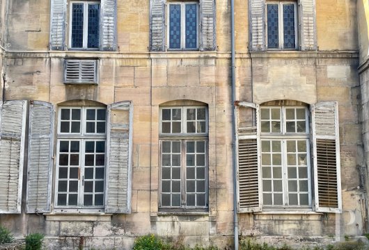 lorraine - An 18th-century townhouse and garden, in Bar-le-Duc