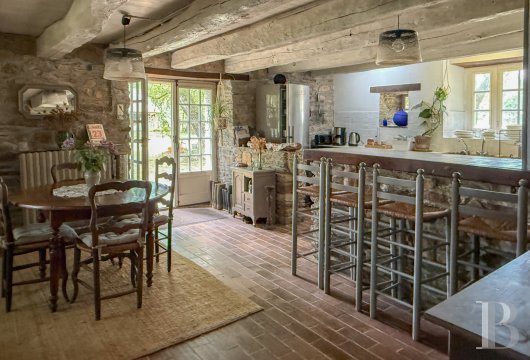 character properties France brittany   - 10