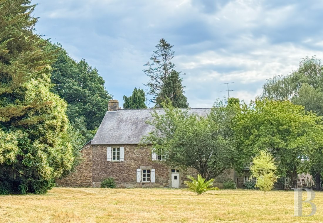 character properties France brittany   - 2
