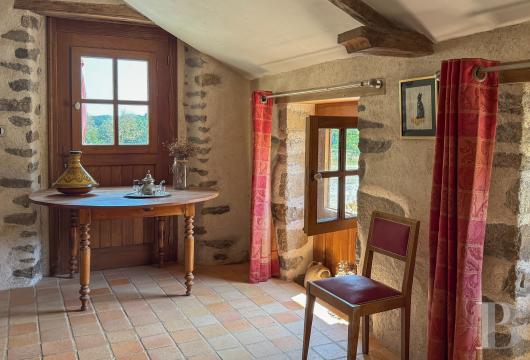 demeures et maisons a vendre france bretagne   - 13